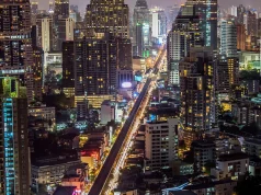 Sukhumvit Diaries Neon Malls and the Modern Metropolis 2026